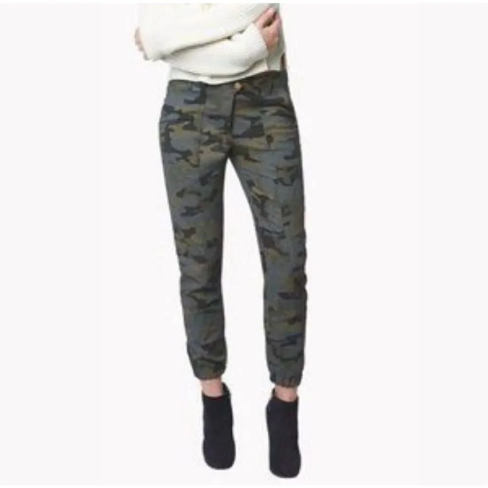Veronica Beard 'Field Cargo'Camouflage Pants green tones size 6 NWT